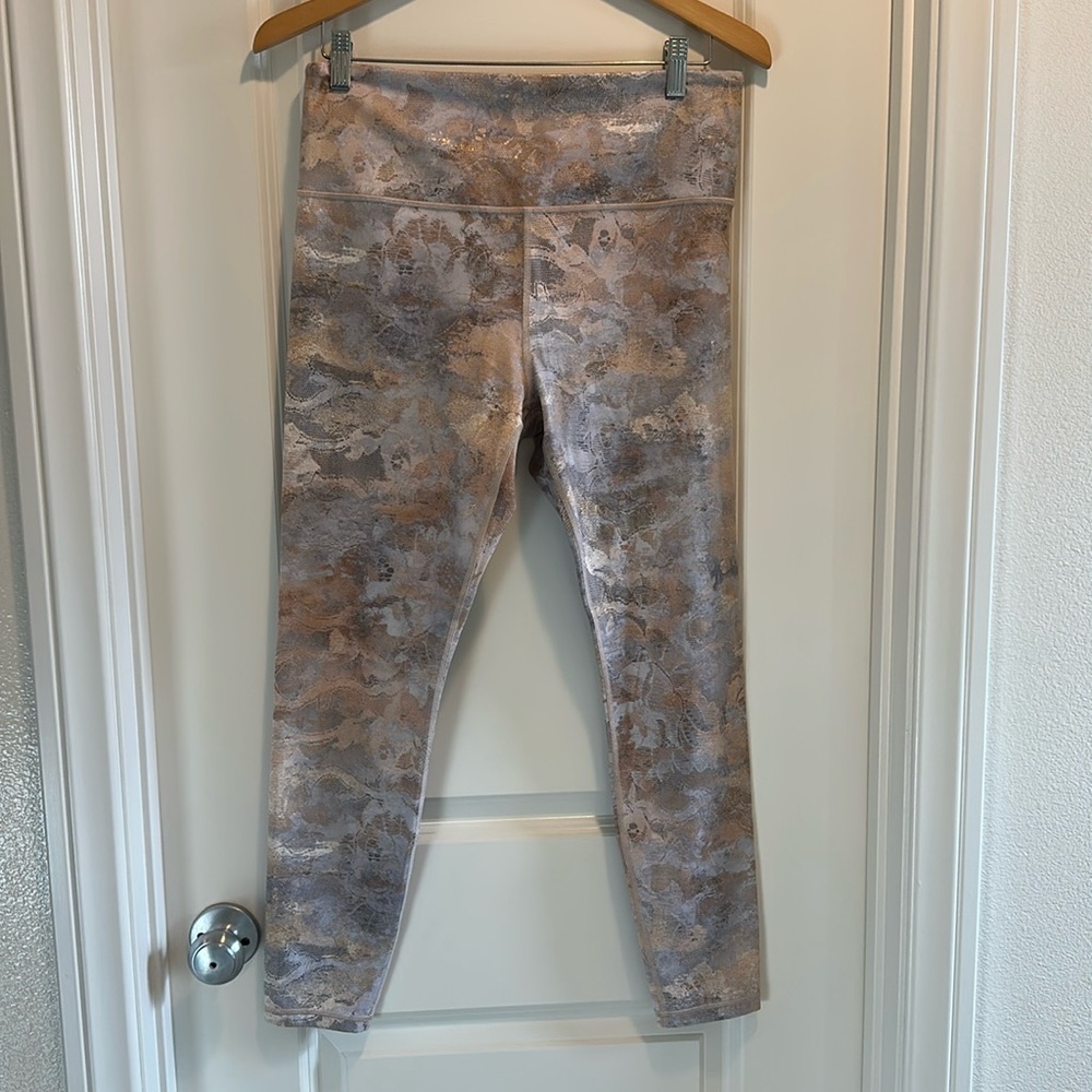 Athleta elation gilded leggings size L